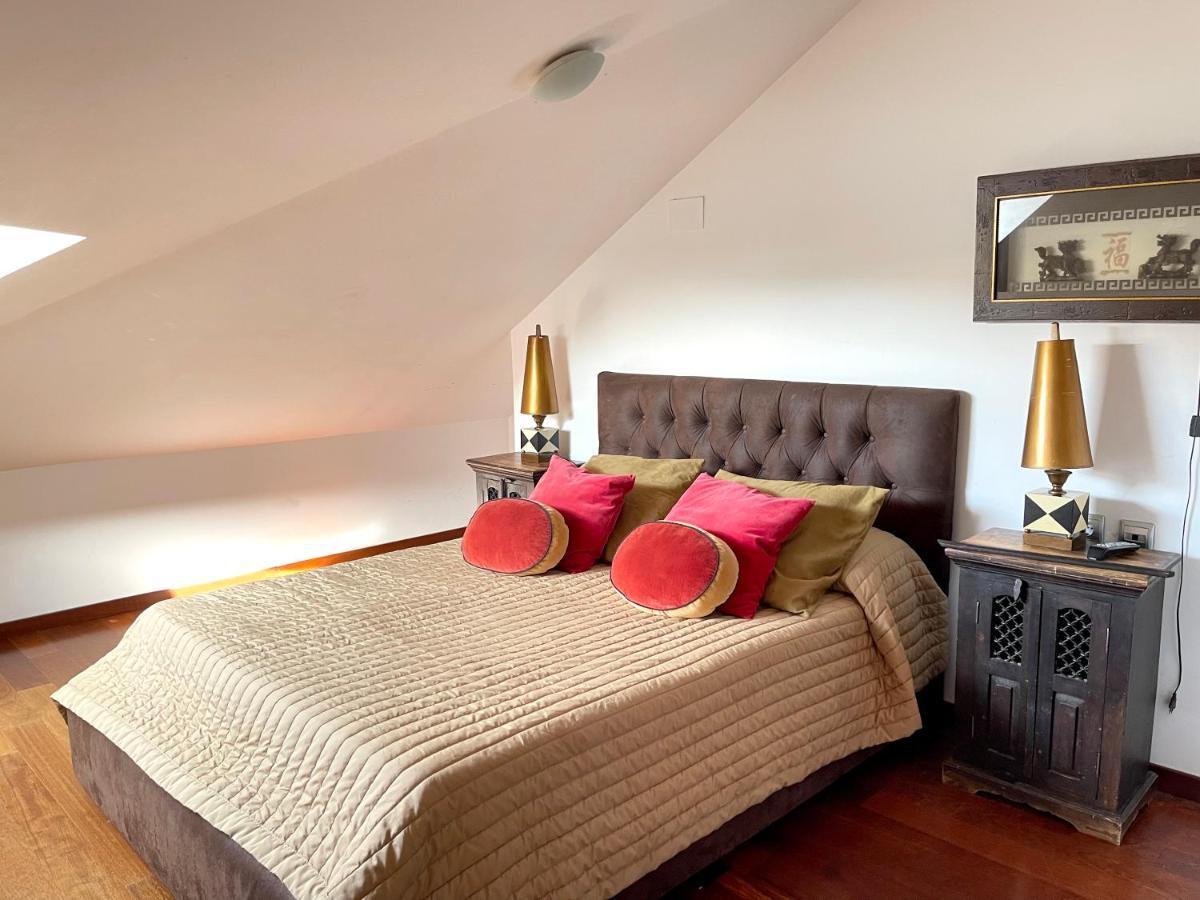 Atico En Plaza De La Constitucion 3 Bedrooms Málaga Exterior foto