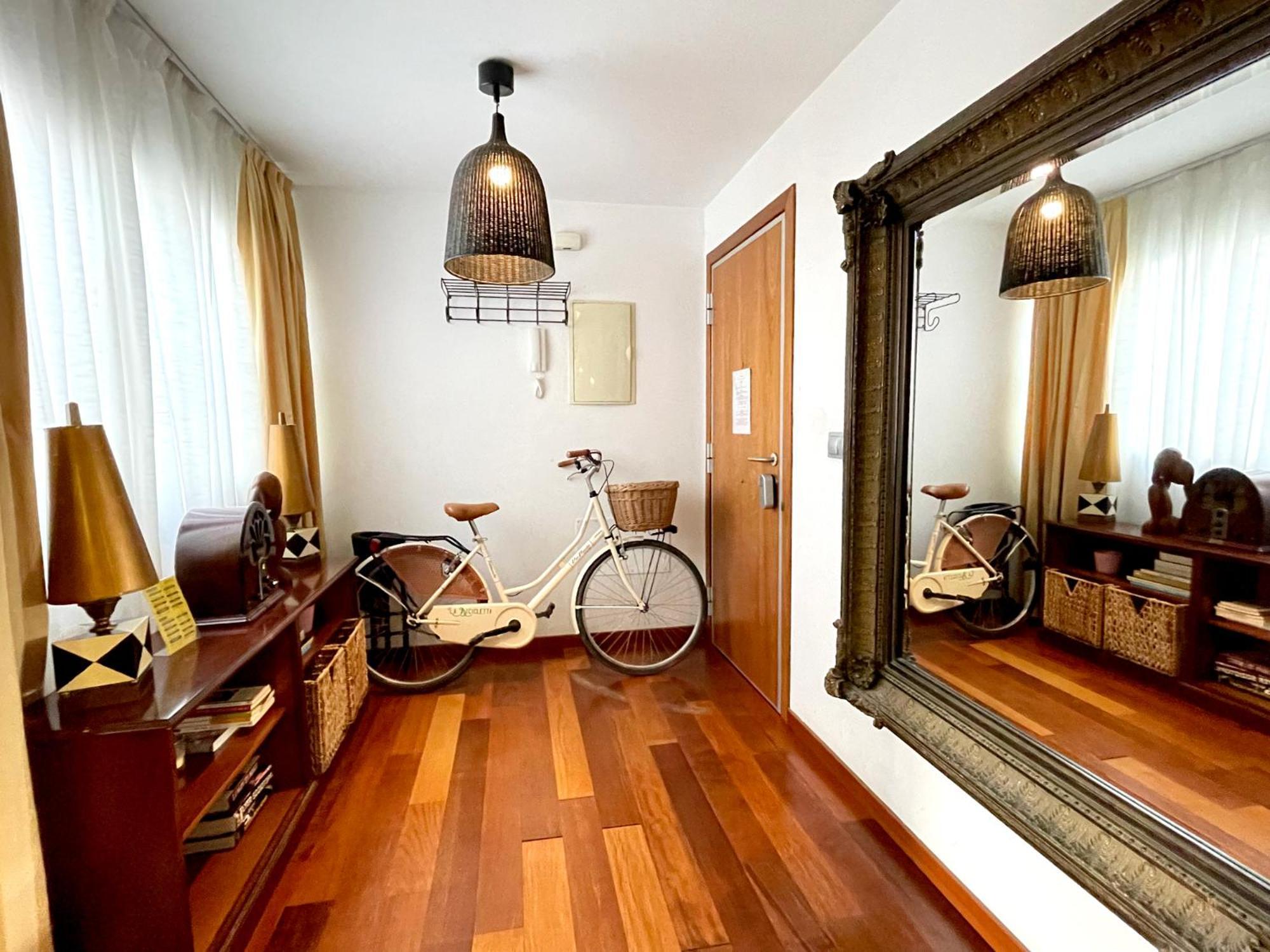 Atico En Plaza De La Constitucion 3 Bedrooms Málaga Exterior foto